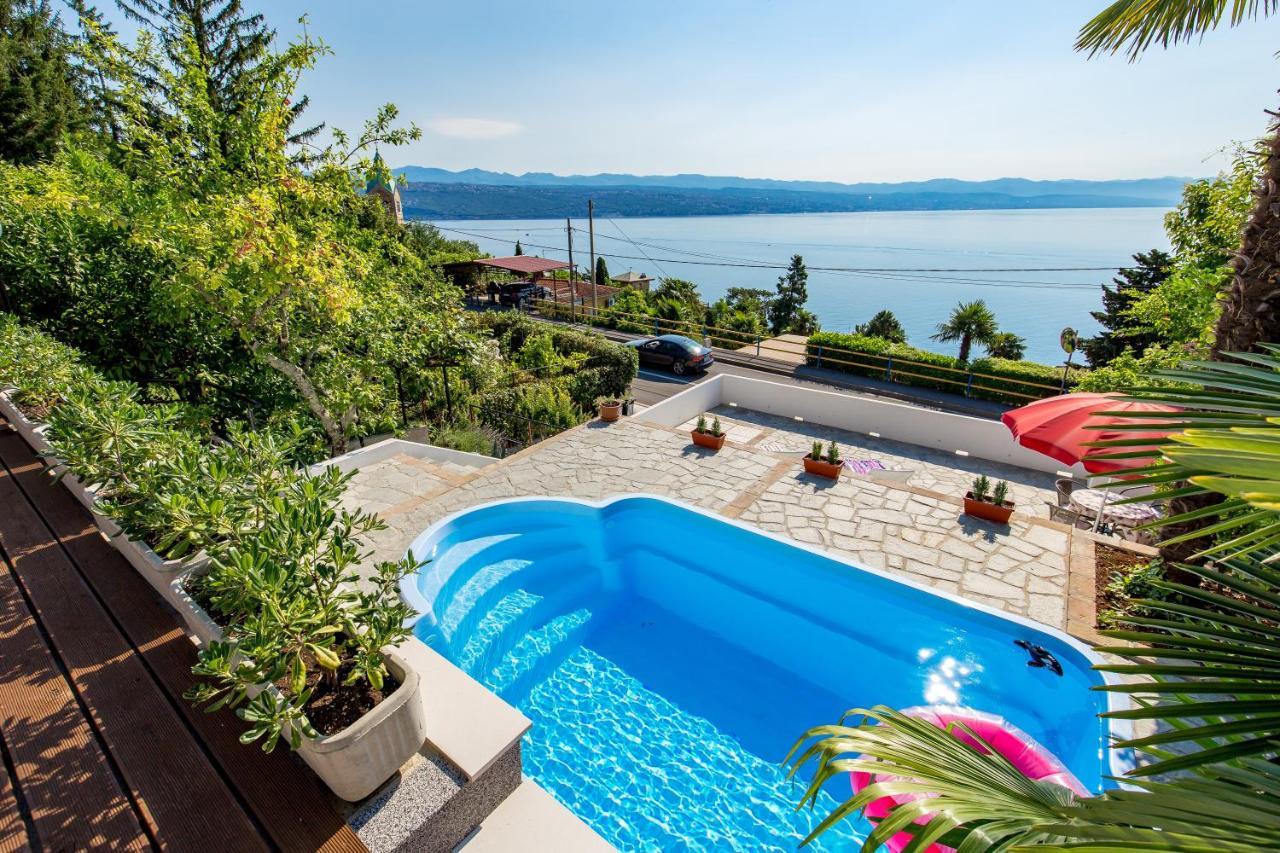 Apartmani Hrvatin Опатия Екстериор снимка
