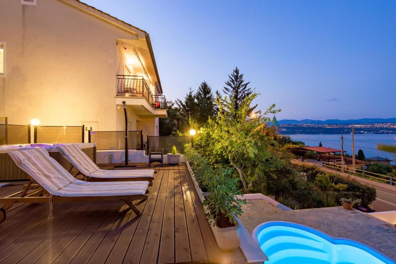 Apartmani Hrvatin Опатия Екстериор снимка