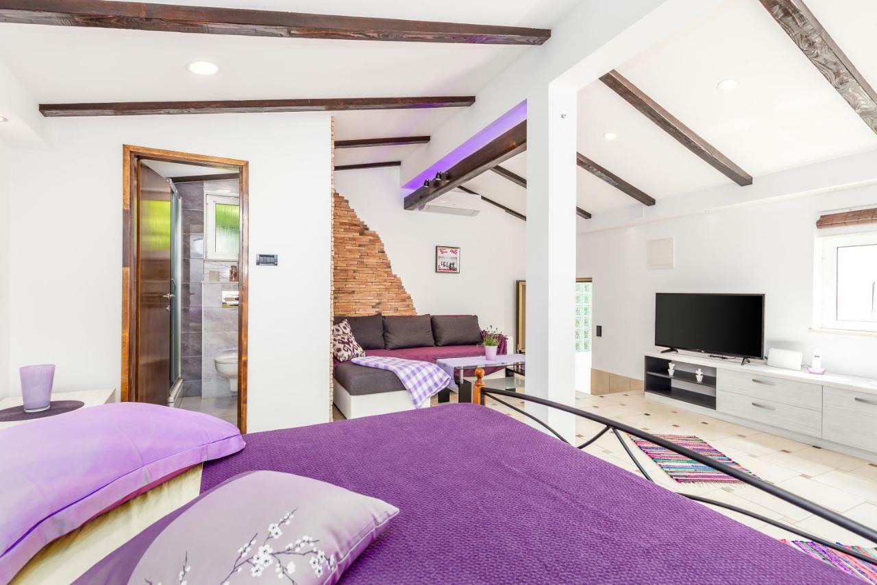 Apartmani Hrvatin Опатия Екстериор снимка