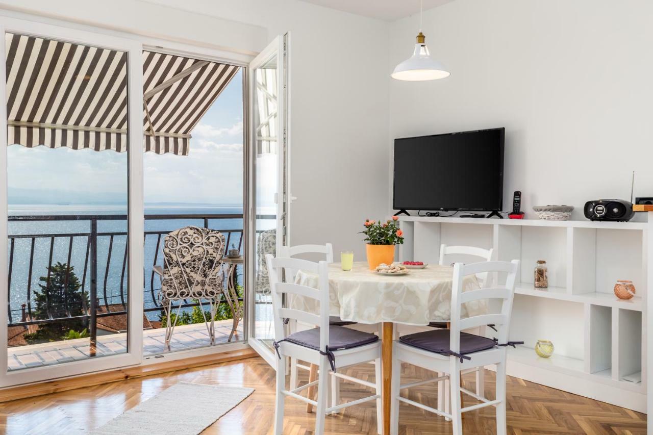 Apartmani Hrvatin Опатия Екстериор снимка