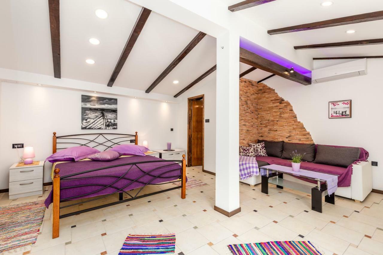 Apartmani Hrvatin Опатия Екстериор снимка