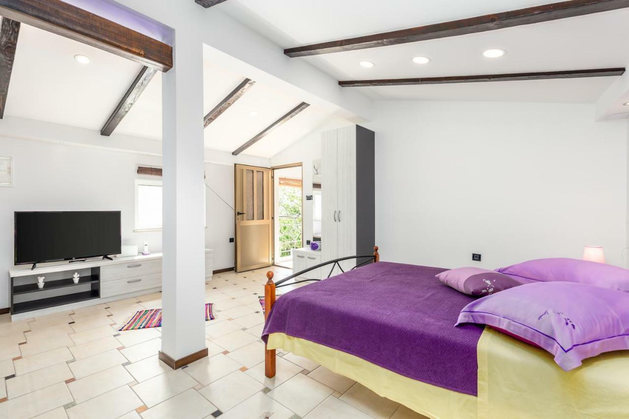 Apartmani Hrvatin Опатия Екстериор снимка
